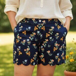 Crown & Ivy Scalloped Shorts - Size 14W